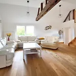 Le Presbytere De Buis بيت للعطل Créton