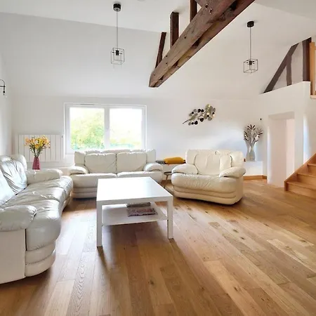 Le Presbytere De Buis Holiday home Creton