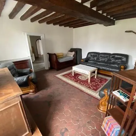 Le Presbytere De Buis * Creton